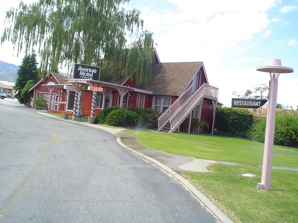 Avenue Motel photo 11