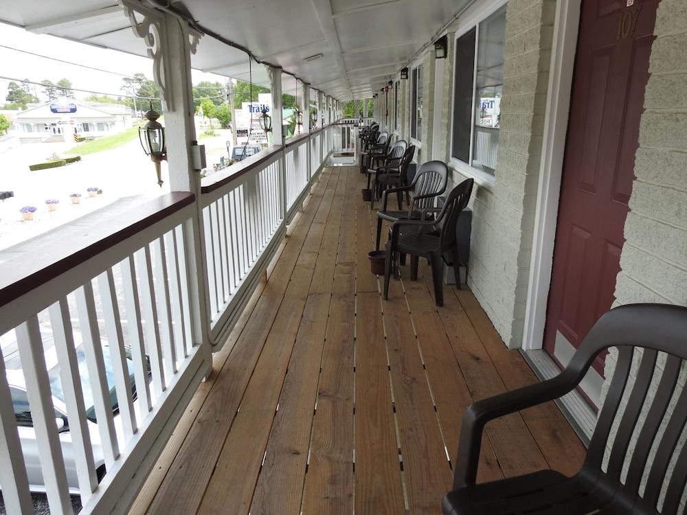 The Trails Inn photo 39