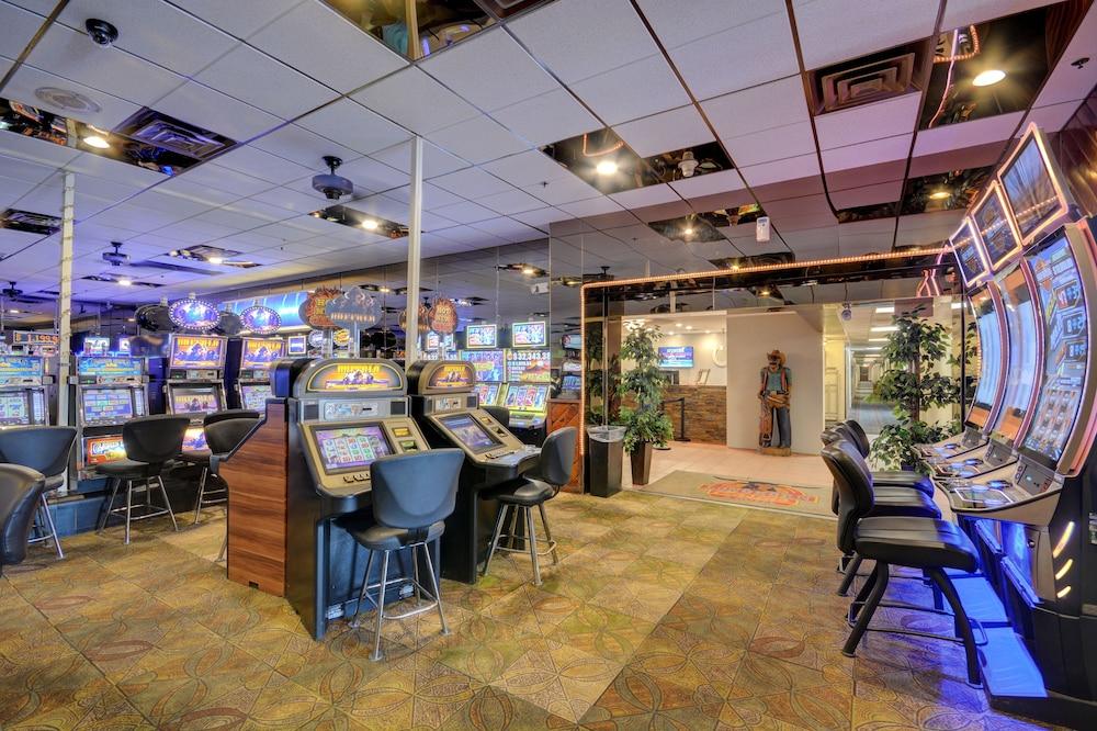 Longhorn Casino & Hotel photo 16