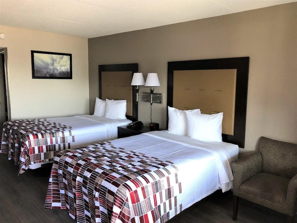 Red Roof Inn Greenville, NC photo 11