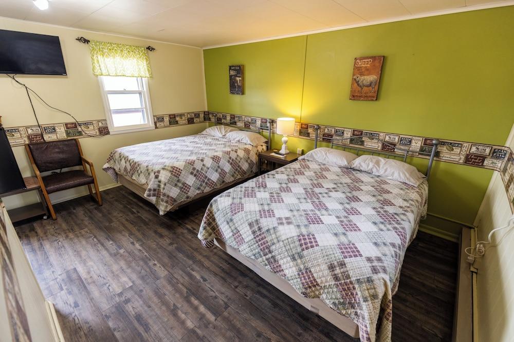 Sunset RV Park and Motel photo 25
