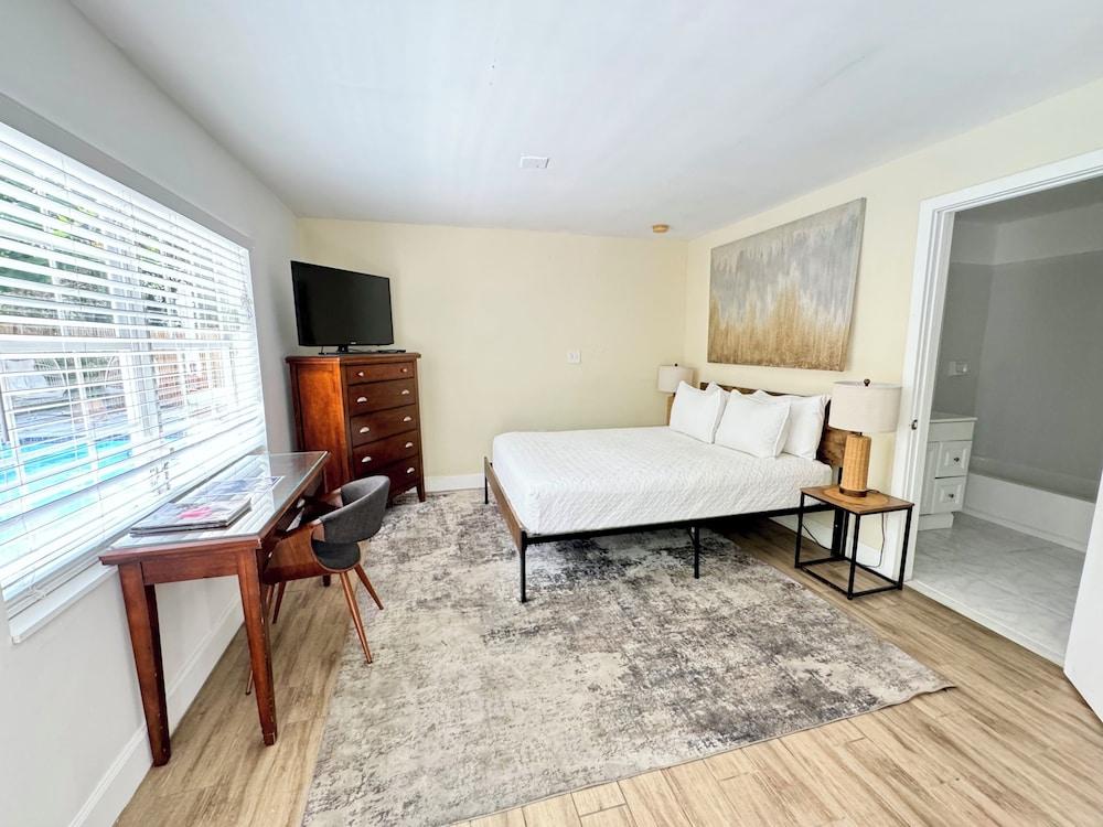Inn On The Drive ( Adults Only) photo 28