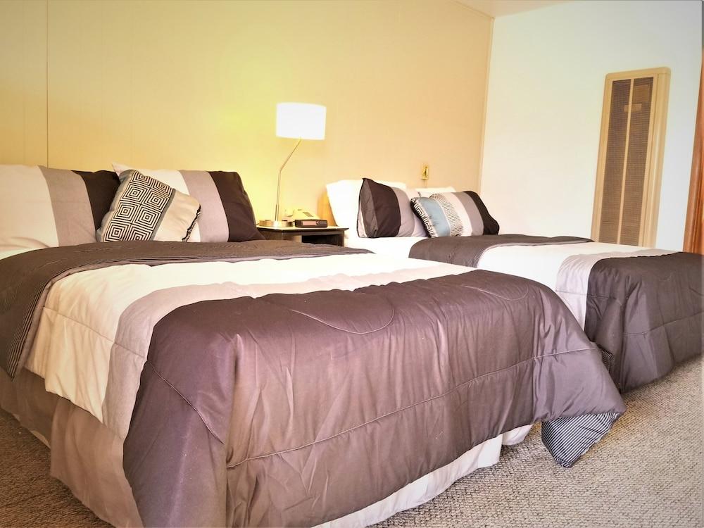 Duffer Motel photo 76