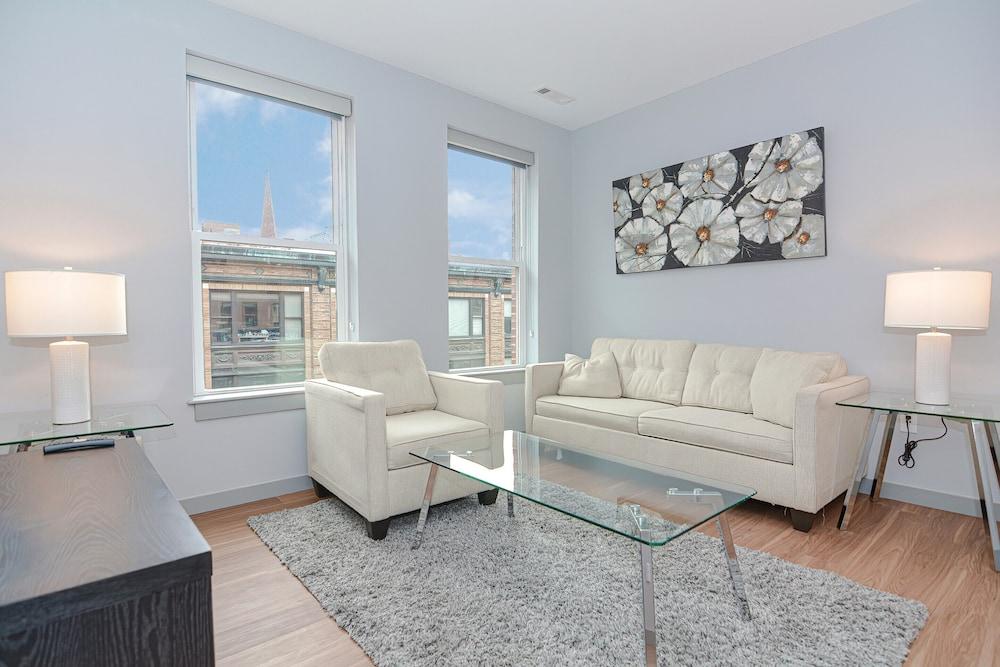 Global Luxury Suites Downtown Providence photo 65