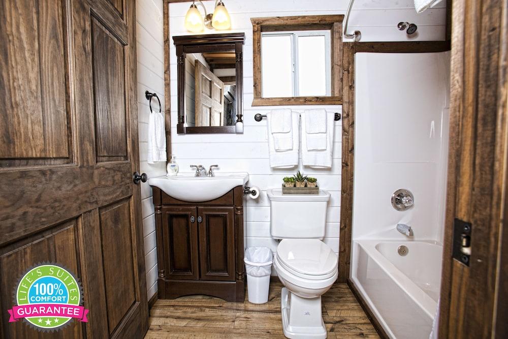 Life's Suites photo 21