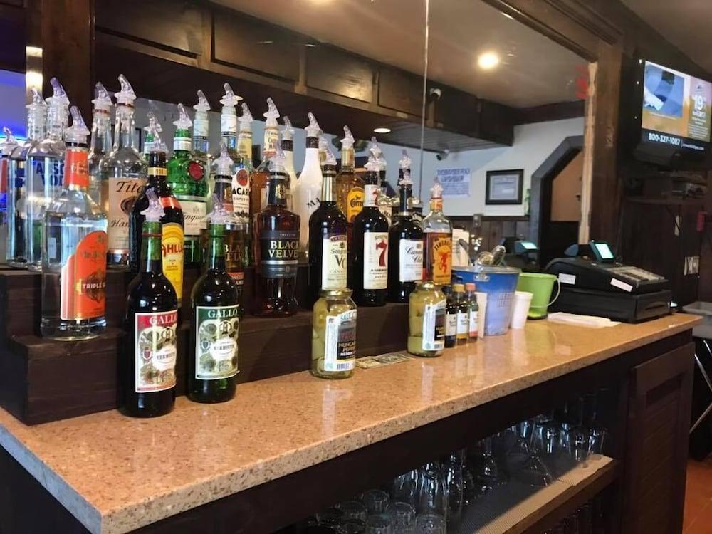 Salmon River Pub & Grill photo 6