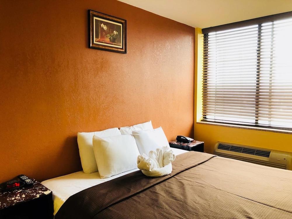The Vue Hotel Express photo 4