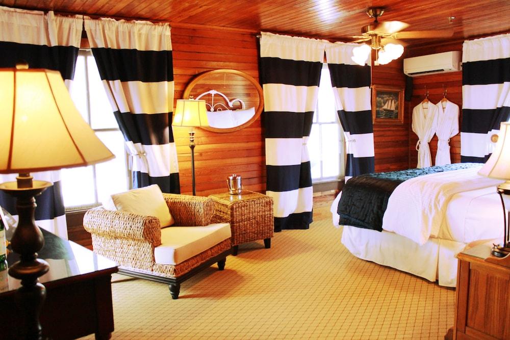 The Riverview Hotel photo 11