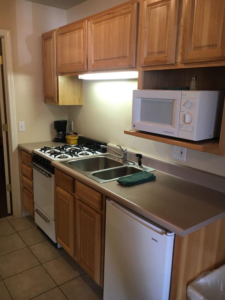 Mountain Landing Suites & RV Park photo 14