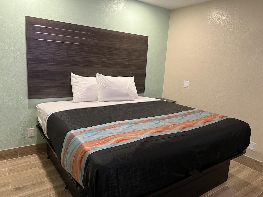 Mauna Loa Motel photo 11
