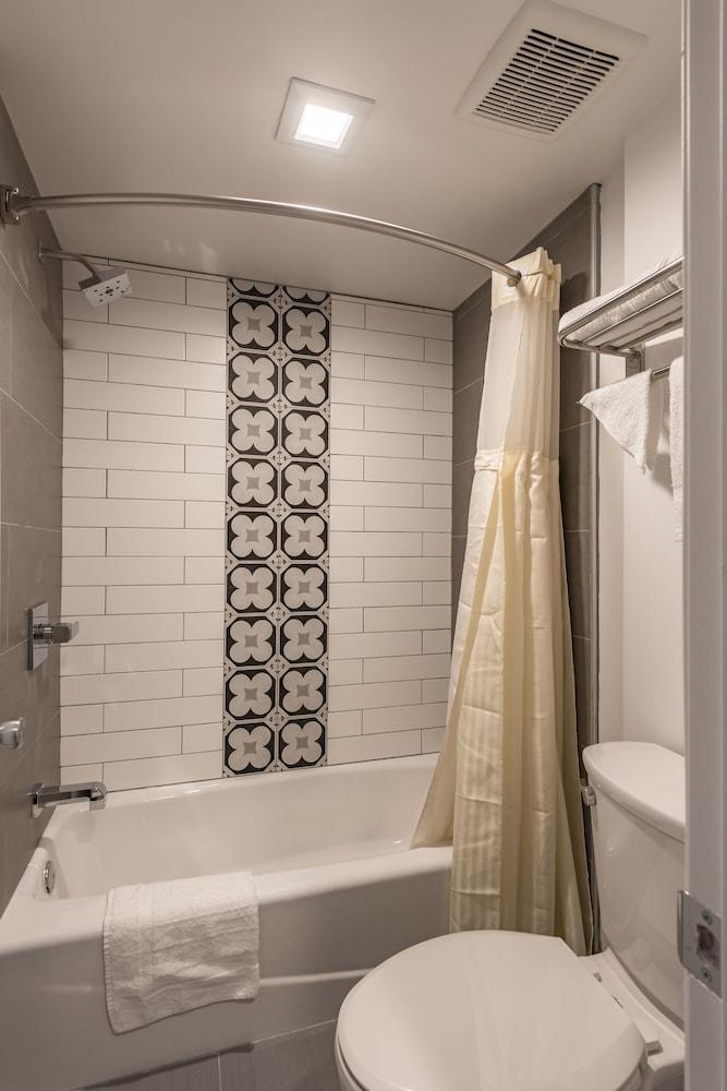 Plaza Inn photo 5
