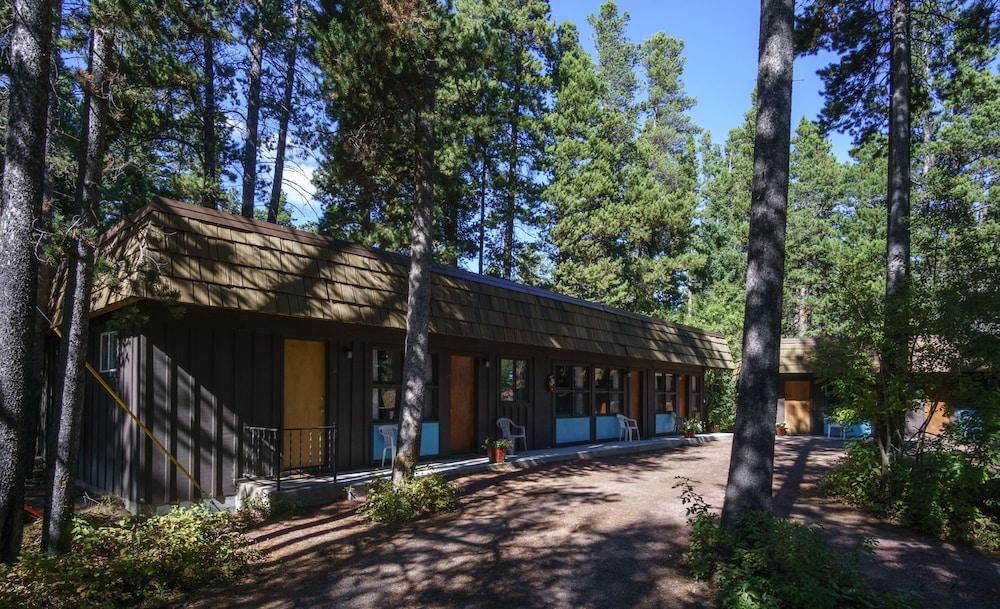 Mountain Pine Motel photo 4