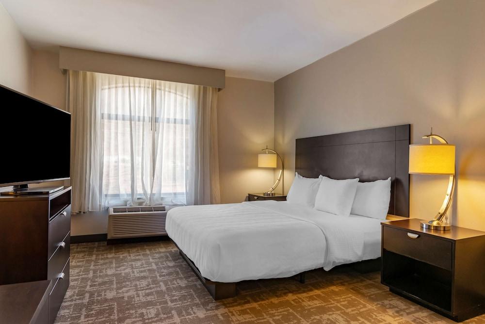 Best Western Plus Dalton Inn photo 33