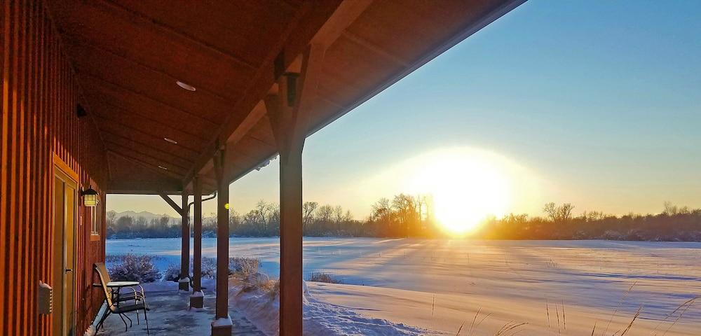 Gallatin River Lodge photo 40