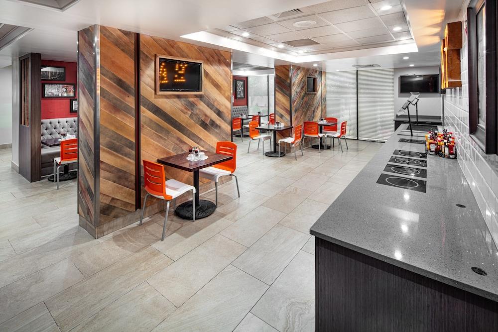 Holiday Inn Atlanta-Northlake by IHG photo 21
