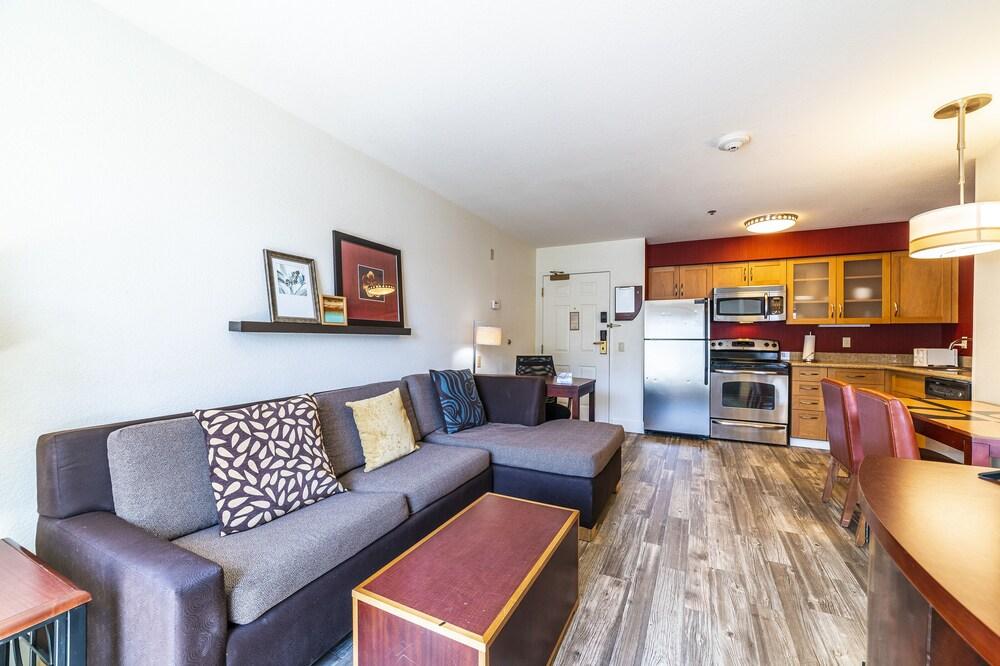 Metro Phoenix Extended Stay photo 86