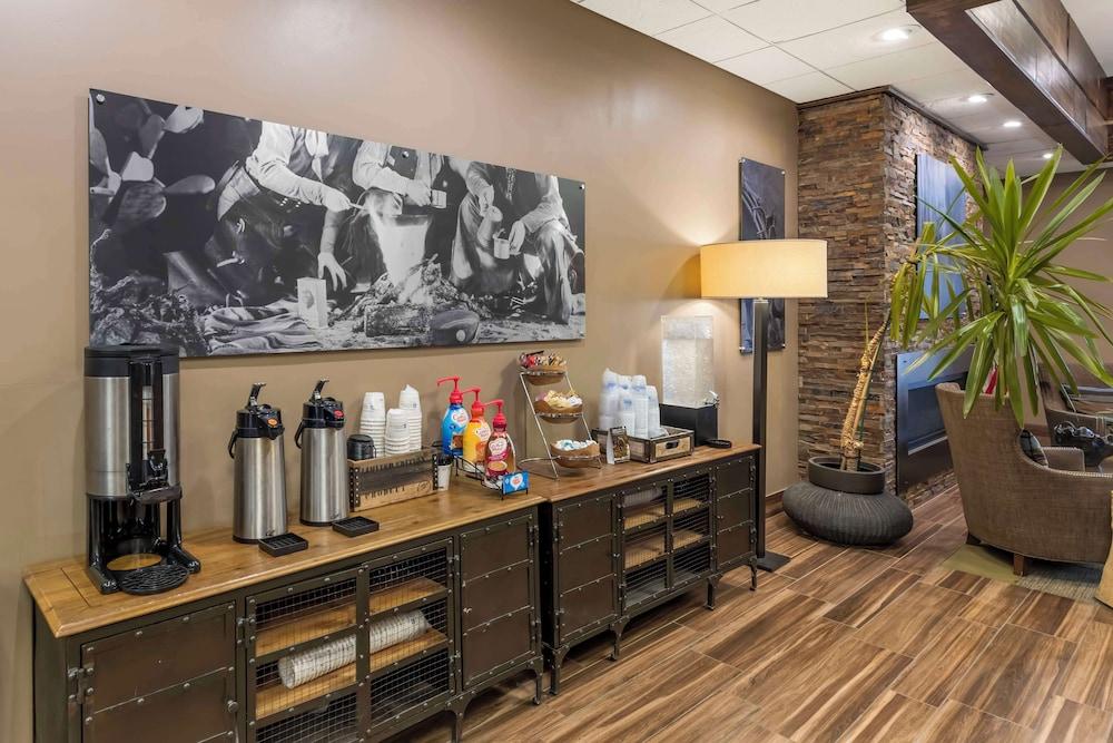Best Western CottonTree Inn photo 3