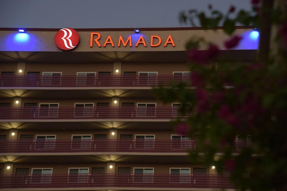 Ramada by Wyndham San Diego National City photo 76