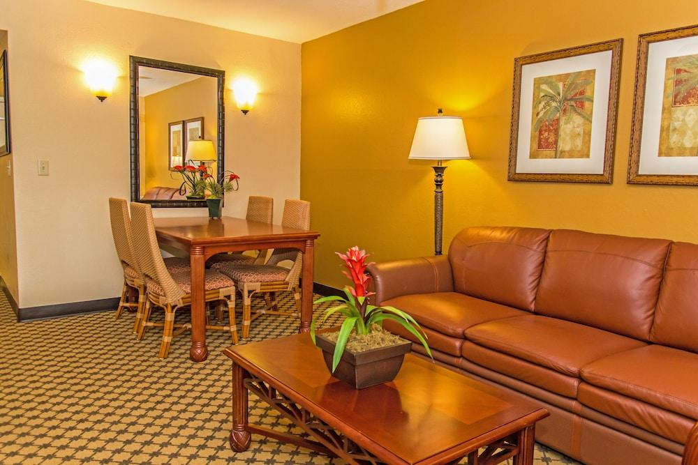 Westgate Leisure Resort photo 12