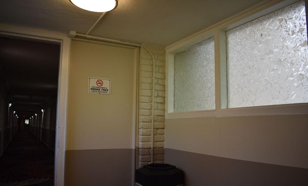 MHO Hotel Bordentown photo 30