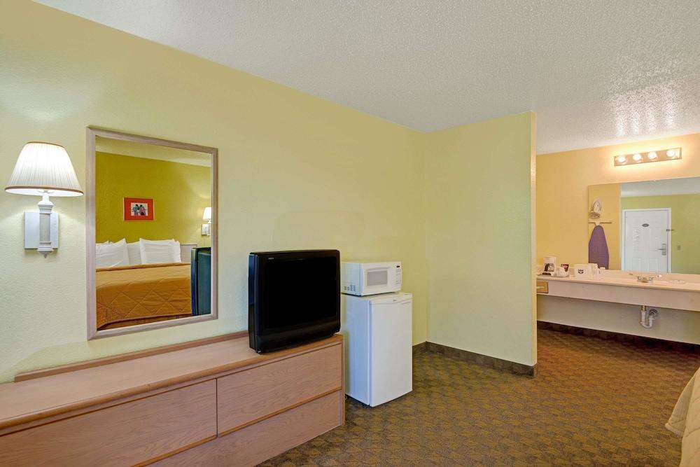 White Rock Inn photo 6