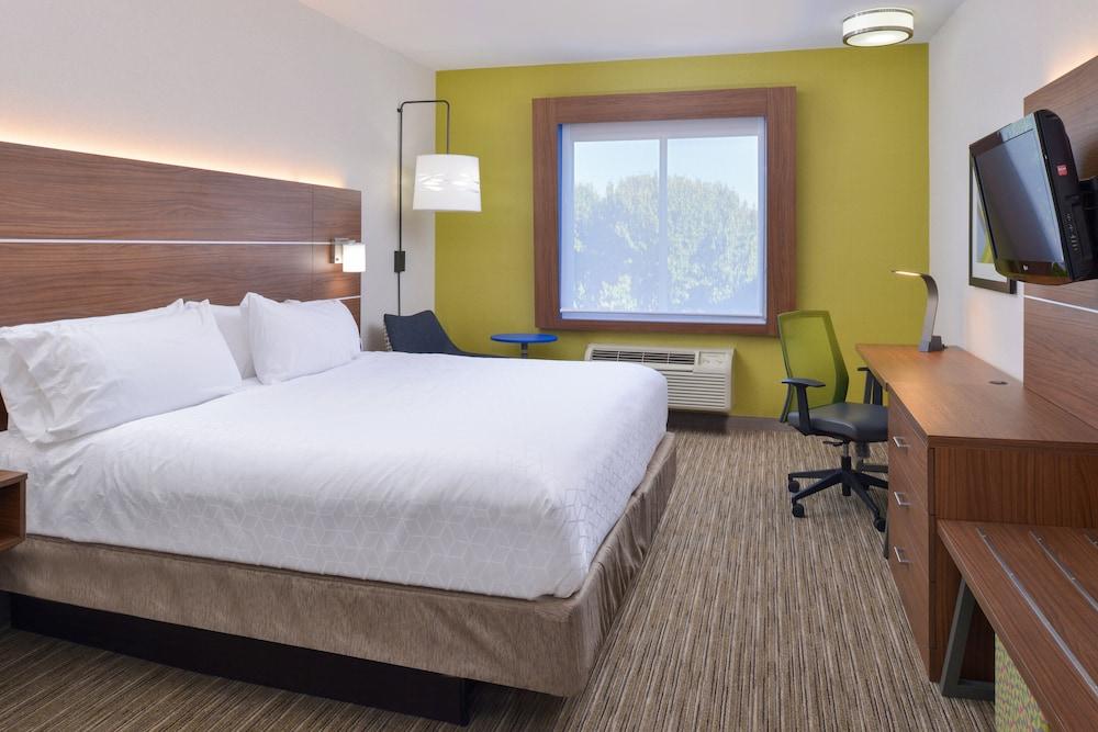 Holiday Inn Express & Suites Abilene by IHG photo 22