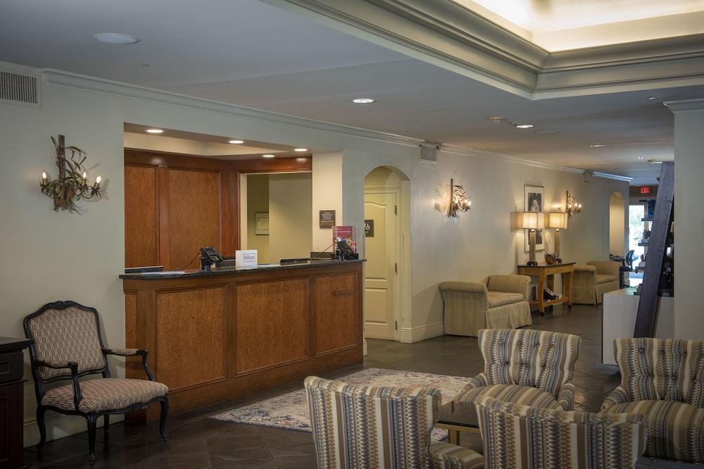 Hampton Inn New Orleans-St. Charles Ave./Garden District photo 20