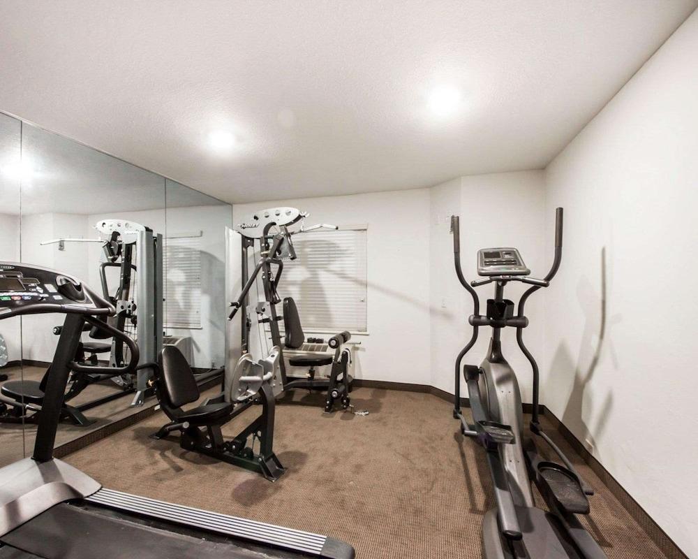 Sleep Inn & Suites Guthrie - Edmond North photo 35
