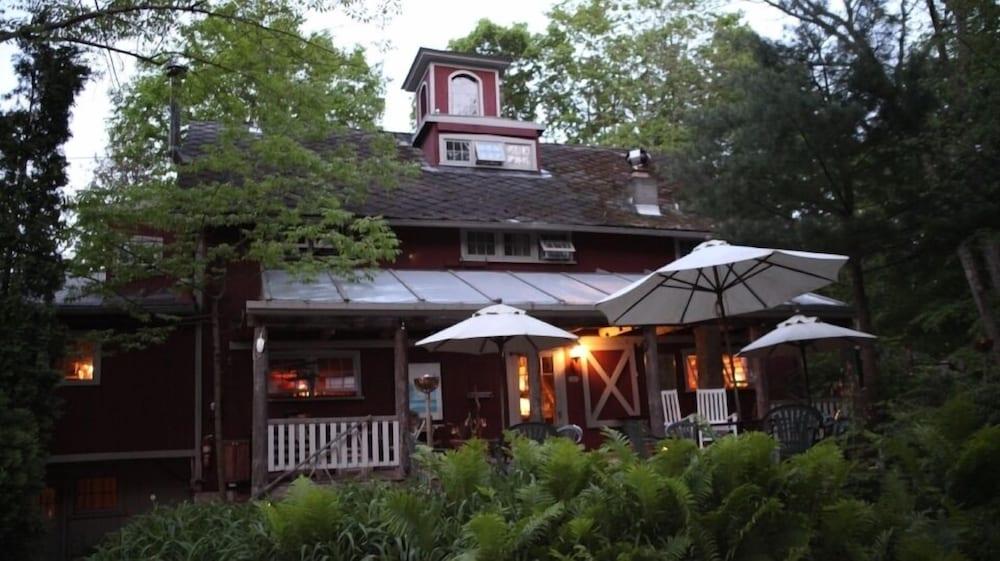 Race Brook Lodge photo 1