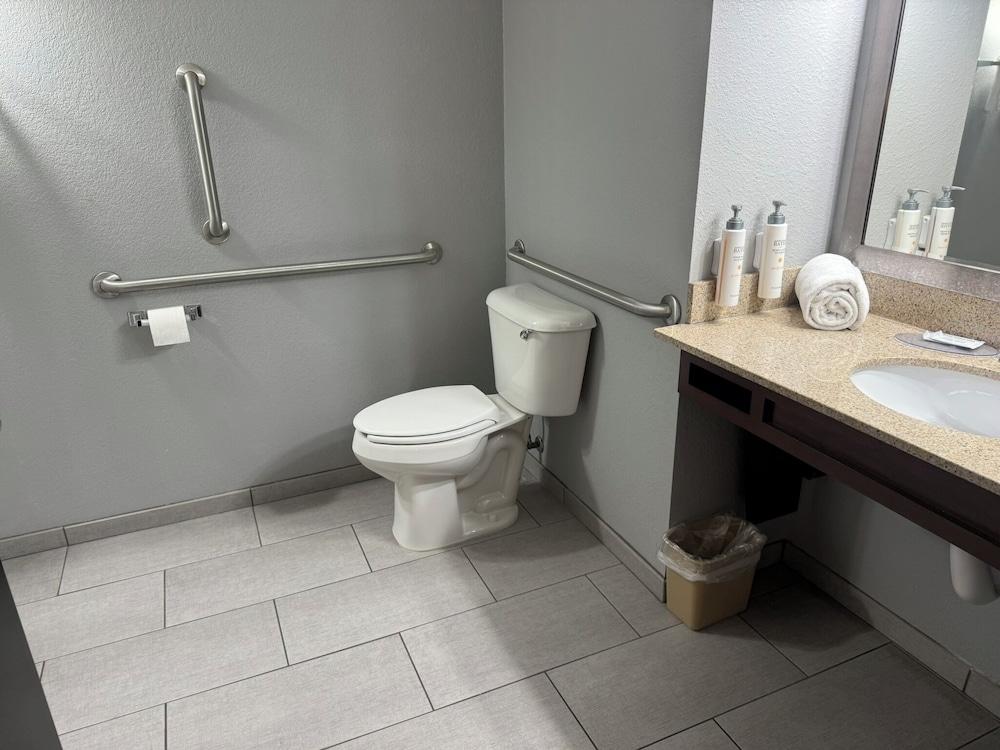 Sonesta Essential Rapid City photo 43