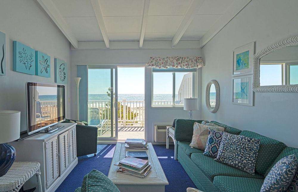 Sea Crest Resort photo 40