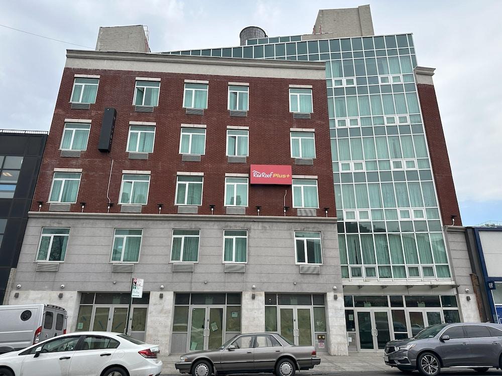 Red Roof PLUS+ Brooklyn - Flatbush Ave photo 1