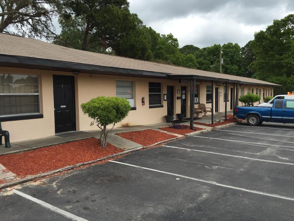 Three Rivers Motel photo 10