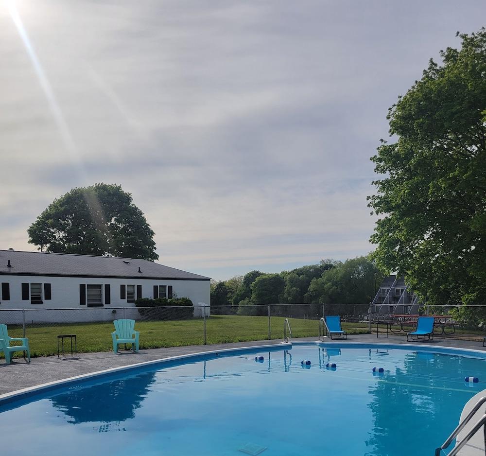 Riverside Motel and Marina Manistee photo 2