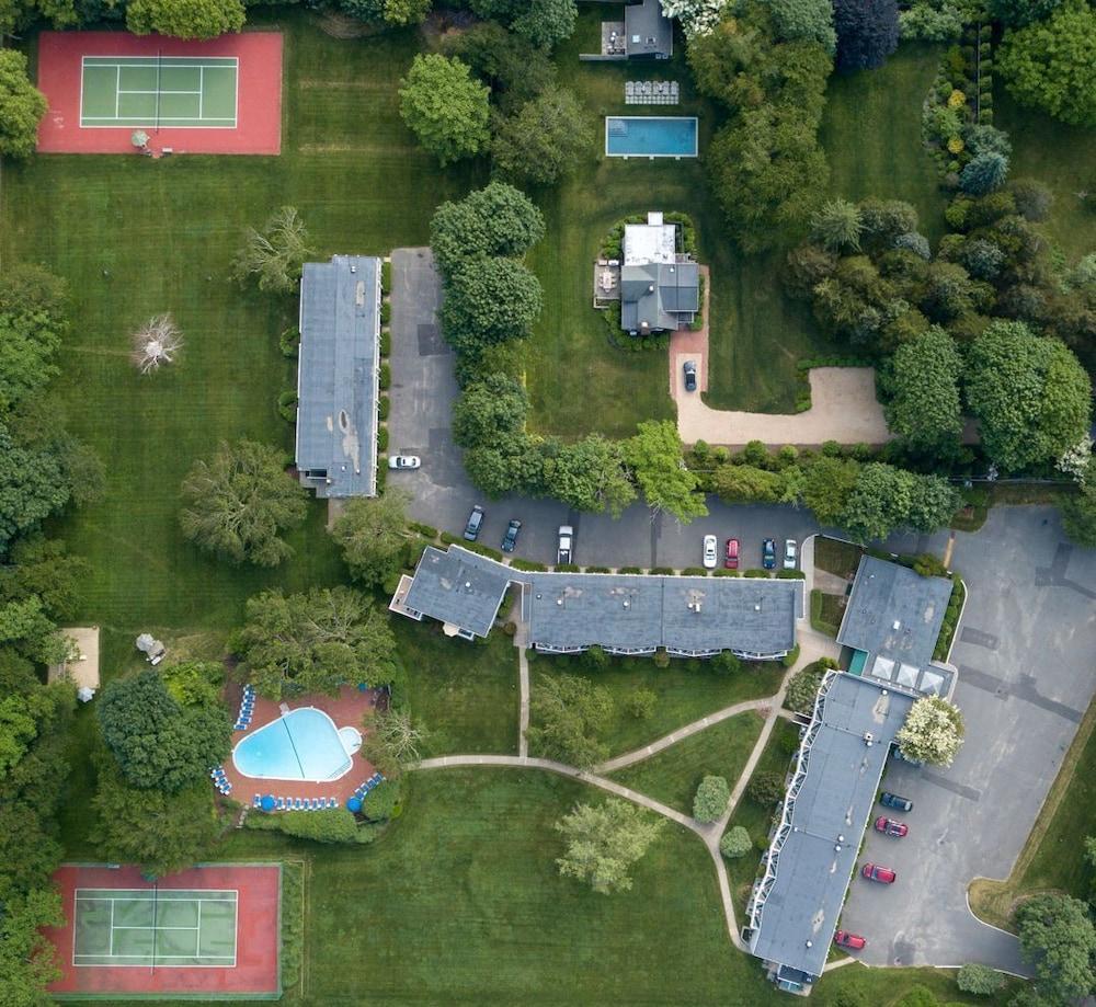 East Hampton House Resort photo 37