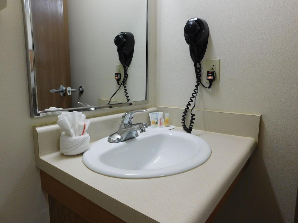 Birch Hill Suite Rochester – Med City photo 31