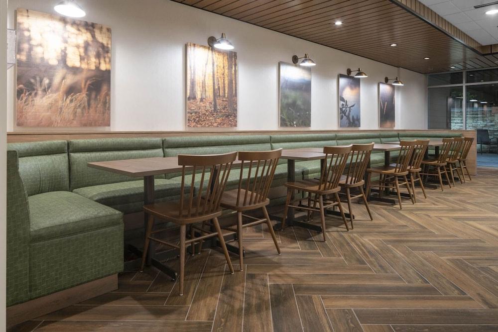 Fairfield Inn & Suites by Marriott Dallas DFW Airport North/ Irving photo 25