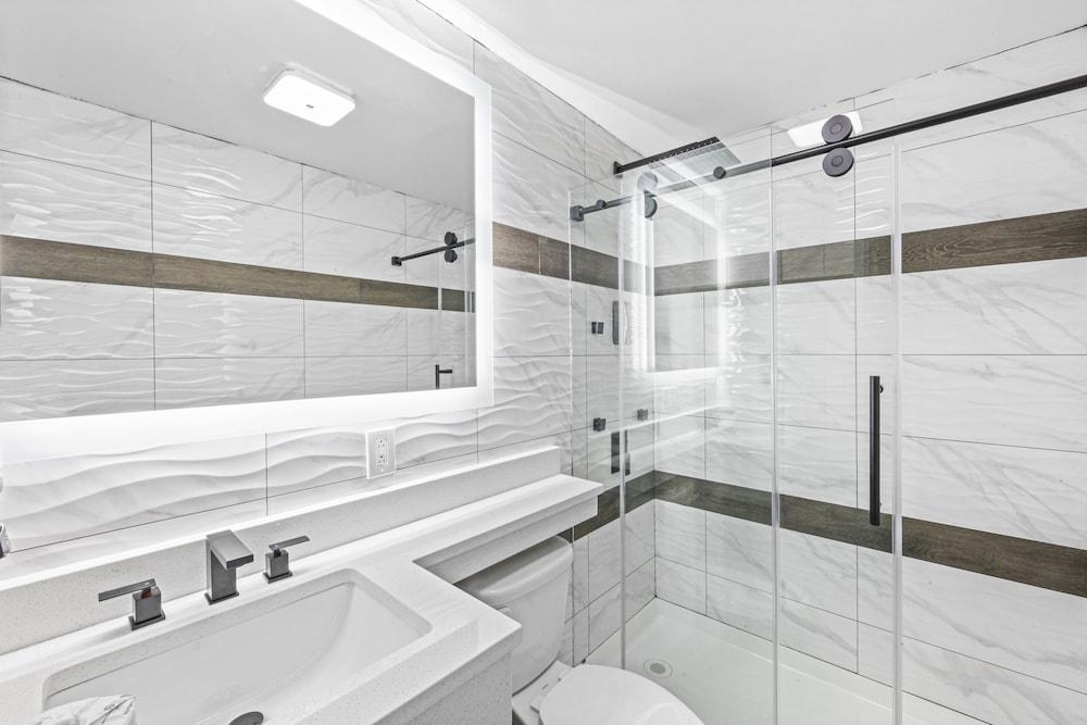 Hotel Opus Bronx photo 6