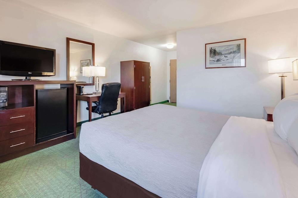 Quality Inn Belgrade - Bozeman Yellowstone Airport photo 10