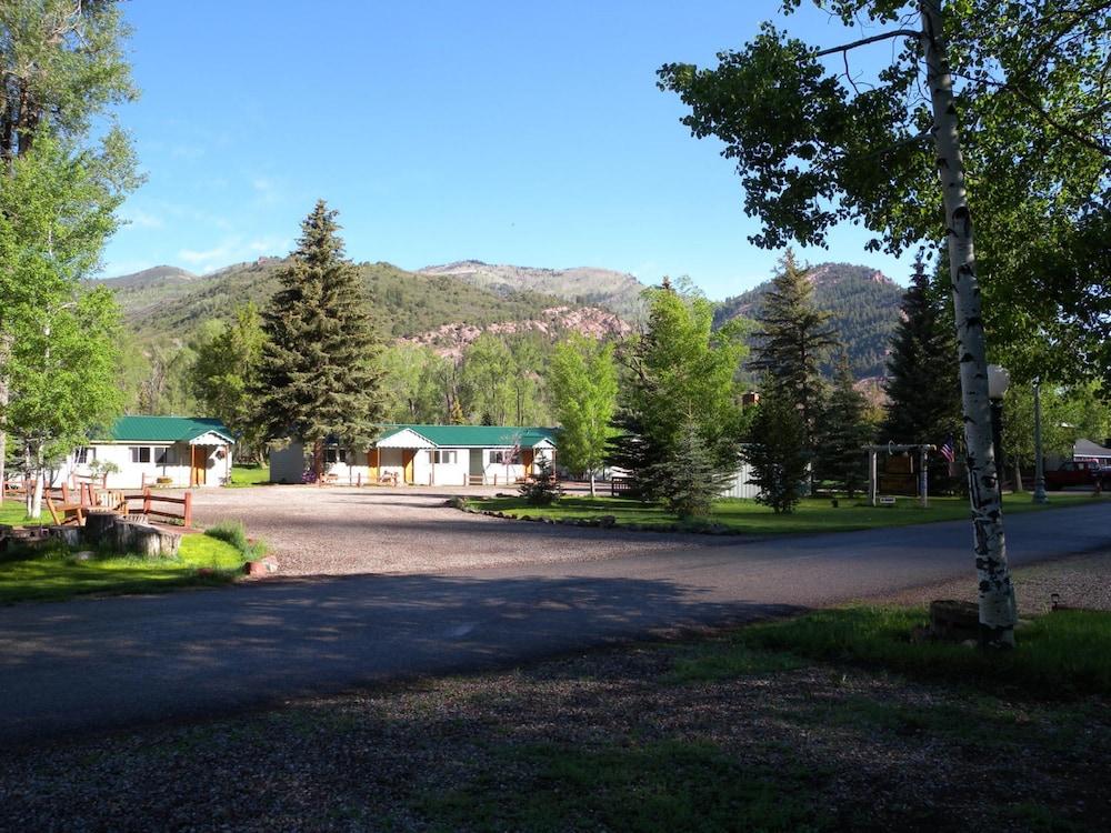 Redstone Cliffs Lodge photo 55