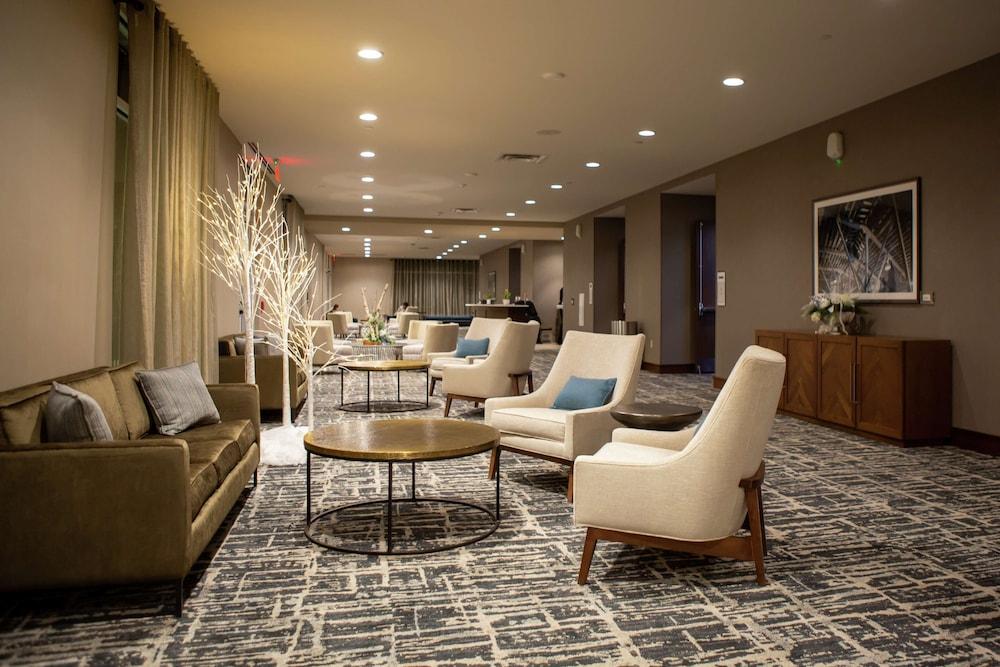 Hilton Garden Inn Cedar Falls photo 37