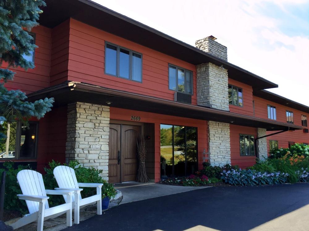 Open Hearth Lodge photo 50