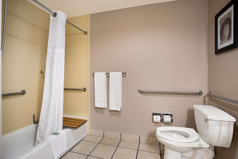 Best Western Gallup West photo 25