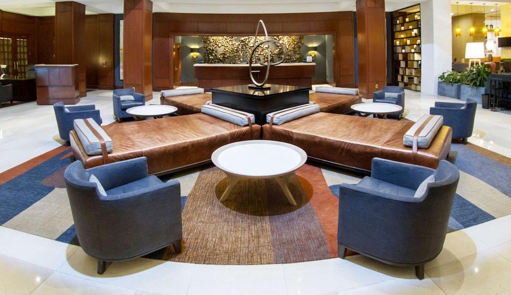 Hilton Harrisburg photo 2