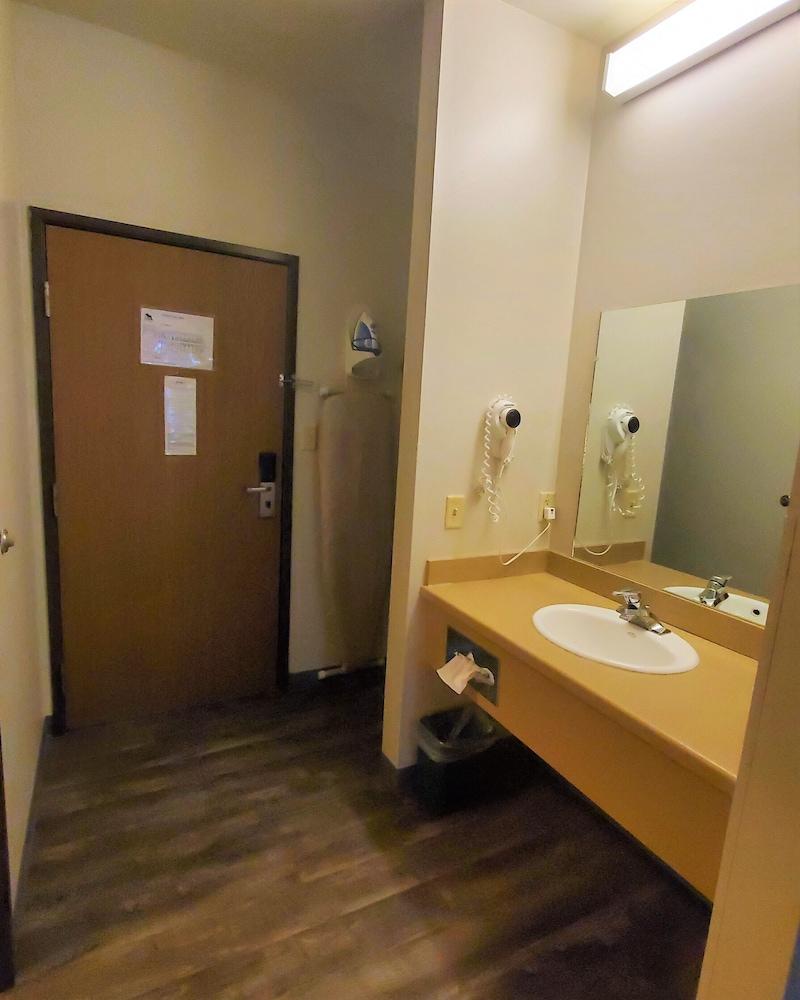 Quality Inn & Suites Pinedale photo 3