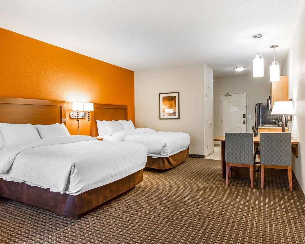 MainStay Suites Stanley photo 11
