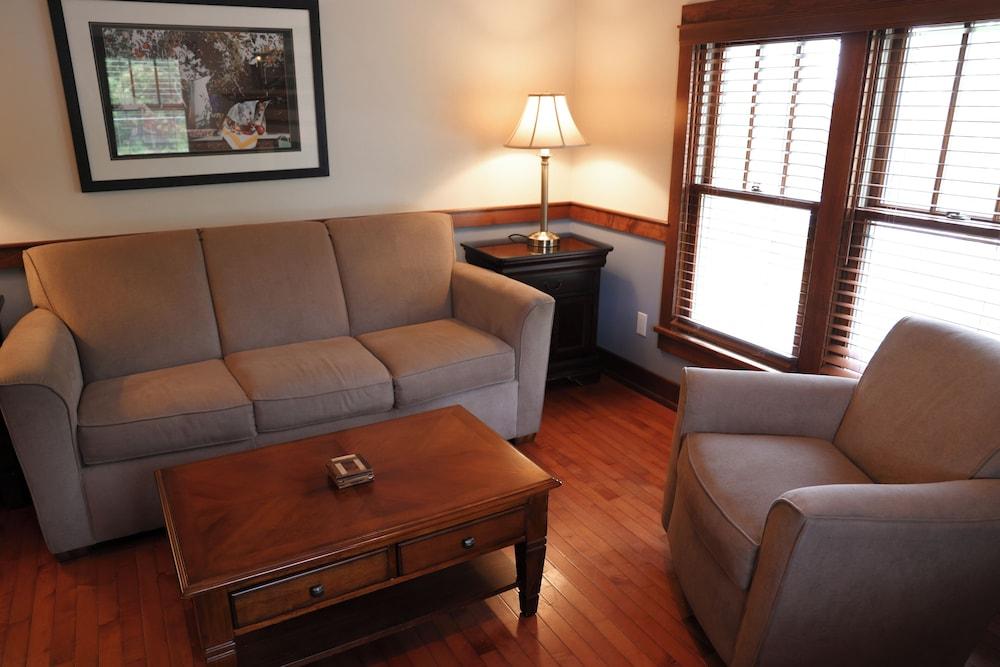The Liberty Lodge at Sister Bay photo 43