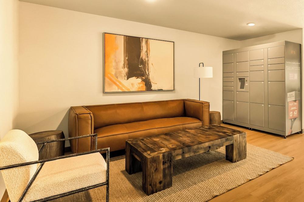 LivAway Suites Portland-Scarborough photo 3