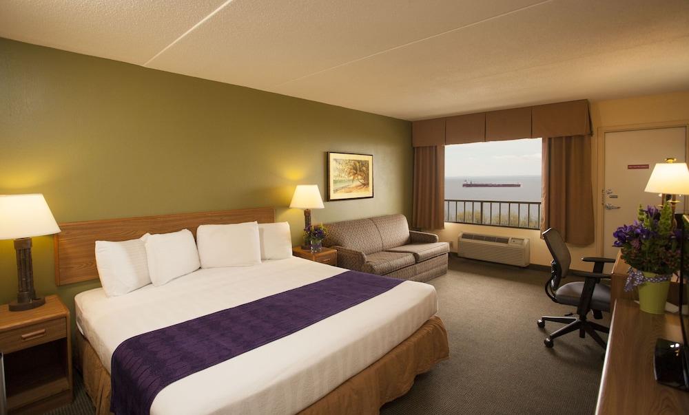 Edgewater Hotel & Waterpark photo 33
