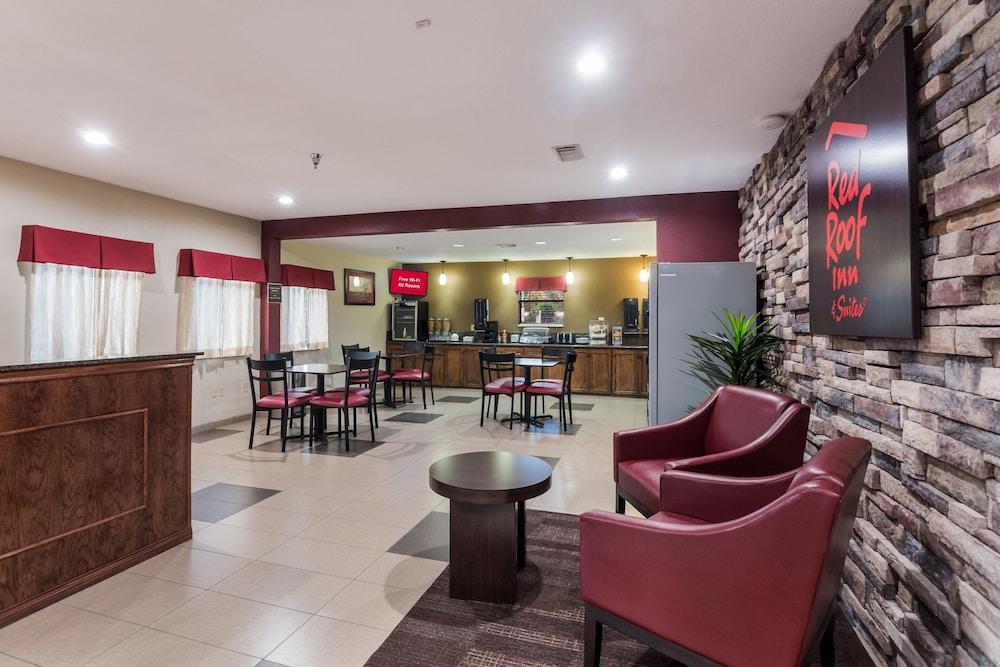 Red Roof Inn Conroe North - Willis photo 25